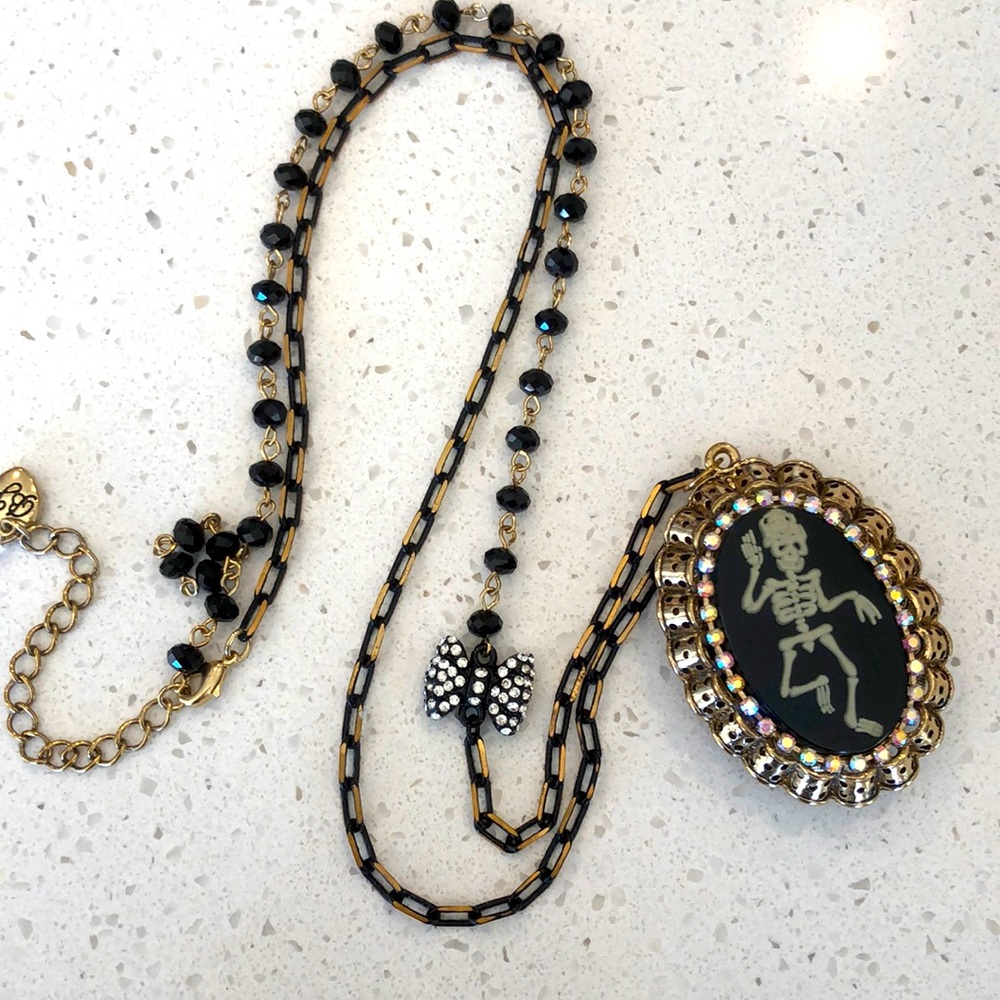 Betsey Johnson Skeleton Skull Locket Necklace